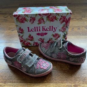 Little girls Lelli Kelly pewter  glitter sneakers SZ 12